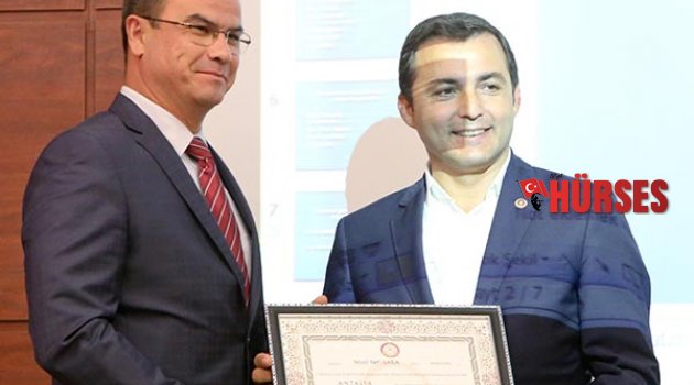 VEKİLLER MAZBATALARINI ALDI