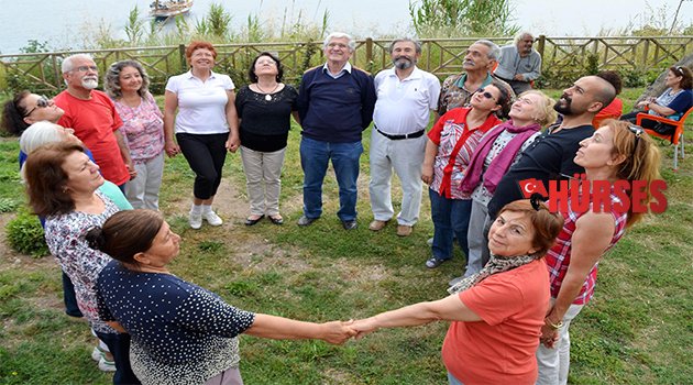 YAŞLI EVİ MUTLULUK EVİ GİBİ…