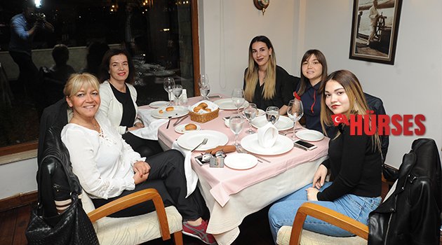 YEMEKTE KUTLADILAR