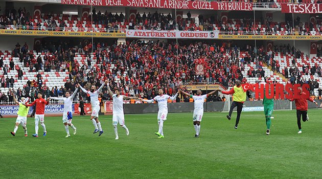 YENİLMEZLER