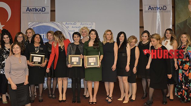 YILIN KADINLARI SEÇİLDİ