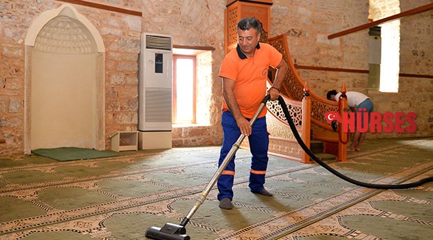 Yivli Minare Camisi temizlendi