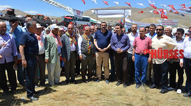 YÖRÜK ŞÖLENİ'NDE CECELİ COŞKUSU