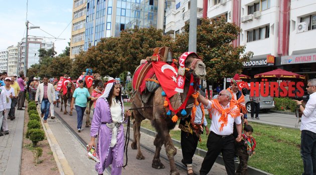 YÖRÜKLER’DEN BİRLİK YÜRÜYÜŞÜ