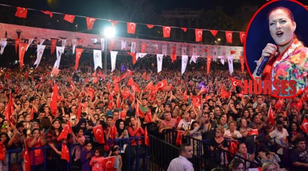 YÜZBİNLER BU KONSERDE BULUŞTU!