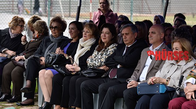 ZEYTİNKÖY’DE 8 MART KUTLAMASI