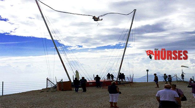 ZİRVEDE BUNGY CATAPULT HEYECANI