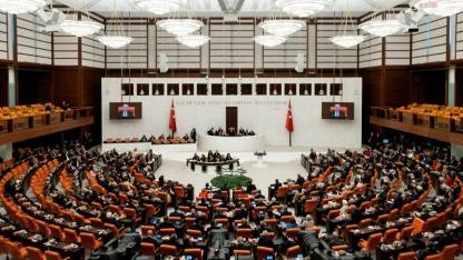 2026 bütçe görüşmeleri tartışmalarla başladı