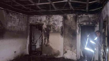 Alanya’da 5 katlı sitenin sauna ve hamam kısmında çıkan yangın büyümeden söndürüldü