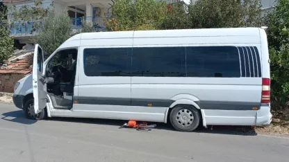 Minibüsün çarptığı çocuk ağır yaralandı