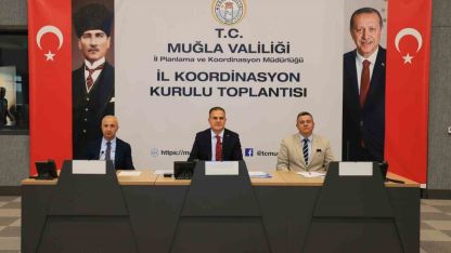 Vali Akbıyık’tan eski tip sürücü belgesi uyarısı