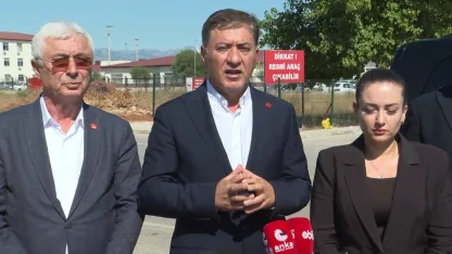 CHP’li Murat Emir, Muhittin Böcek’i ziyaret etti