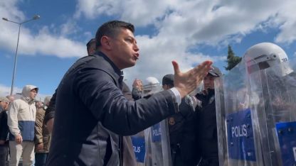 Marmaris Belediye Başkanı Ünlü’nün yargılandığı dava tekrar ertelendi