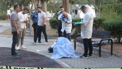 Çocuk parkındaki bankta ölü olarak bulundu