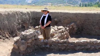 45 yılını kazı alanlarında geçirdi