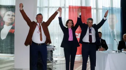 CHP Burdur İl Başkanlığı'na Barış Ayten seçildi