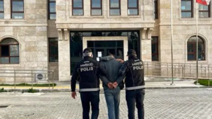 Uyuşturucuyla yakalandılar