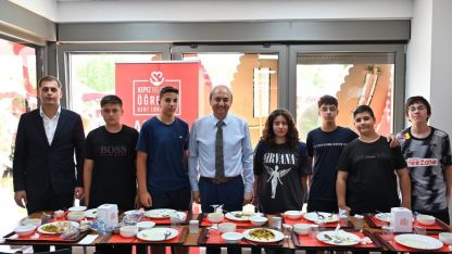 Kepez’in Öğrenci Kent Lokantası'na yoğun ilgi