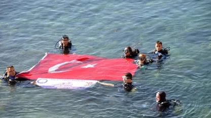 'Gençlerle Beraberiz' projesi kapsamında öğrenciler su altına daldı