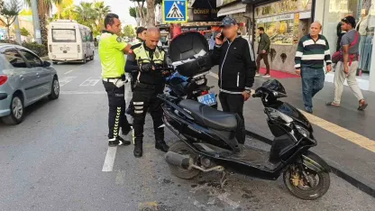 Yayaya yol veren otomobile arkadan çaptı: 41 bin 163 TL ceza yedi