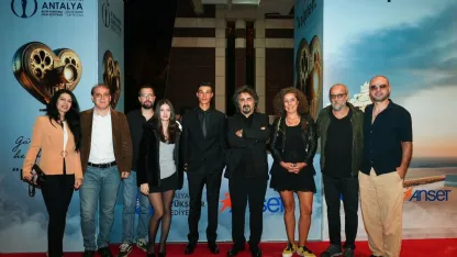 'Tavşan İmparatorluğu' seyirciyle buluştu