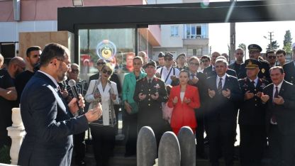 Antalya’nın kahramanı Mustafa Ertuğrul Aker’in anıt mezarı törenle açıldı