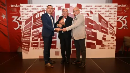 Özbek: Cumhuriyet'in ikinci yüzyılı, bilimin ve teknolojinin yüzyılı olmalı