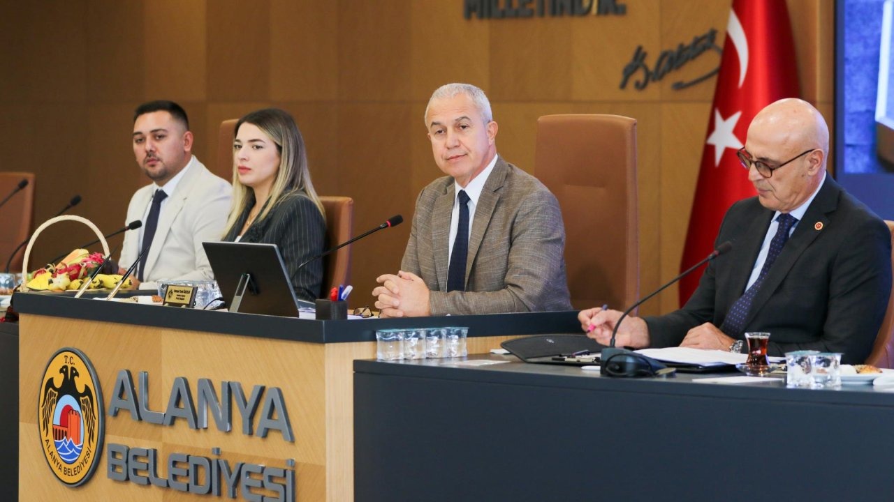 Alanya Belediyesi&#039;nde ekim meclisi