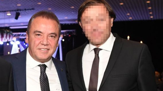 Antalya Büyükşehir Belediyesi&#039;ne &#039;rüşvet&#039; operasyonunda şüpheliler adliyede
