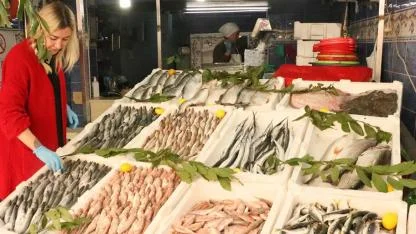 Antalya tezgahları şenlendi! Ekim ayında hangi balıklar tüketilmeli?
