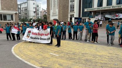 Antalya’da lise öğrencileri ses yükseltti