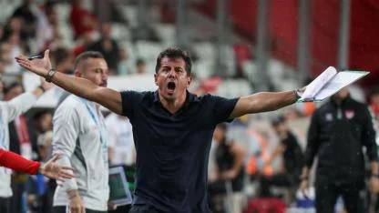 Antalyaspor – Rizespor maçı sonrası Emre Belözoğlu: “Bu skor dibe vuruş”