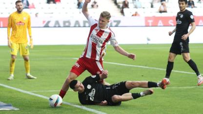 Antalyaspor taraftarı önünde 3 puan arıyor