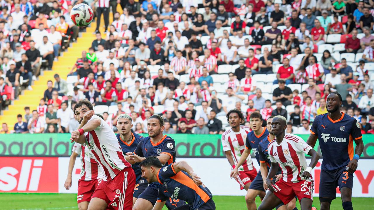 Antalyaspor, Türkiye Kupası’nda Bursaspor’u ağırlıyor! 5 yıl sonra yeniden karşı karşıya