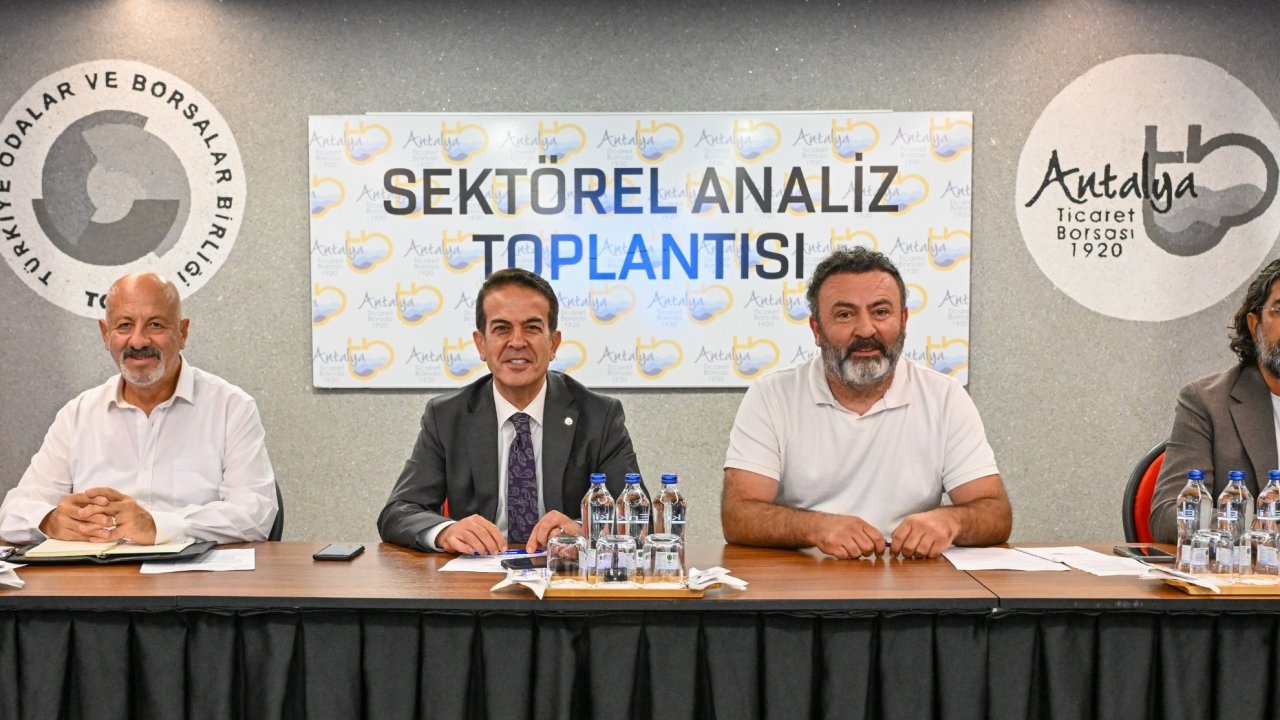 ATB'de kesme çiçek toplantısı