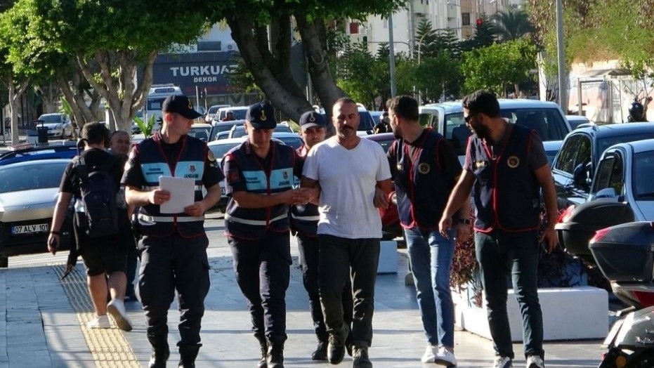 Çöp kamyonunda mesai arkadaşını öldüren zanlı suçunu hızlı sürüşe bağladı