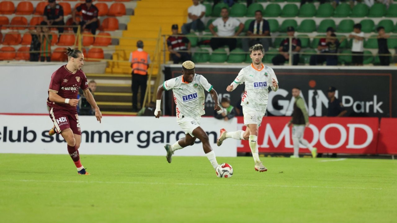 Corendon Alanyaspor - Göztepe: 1-0