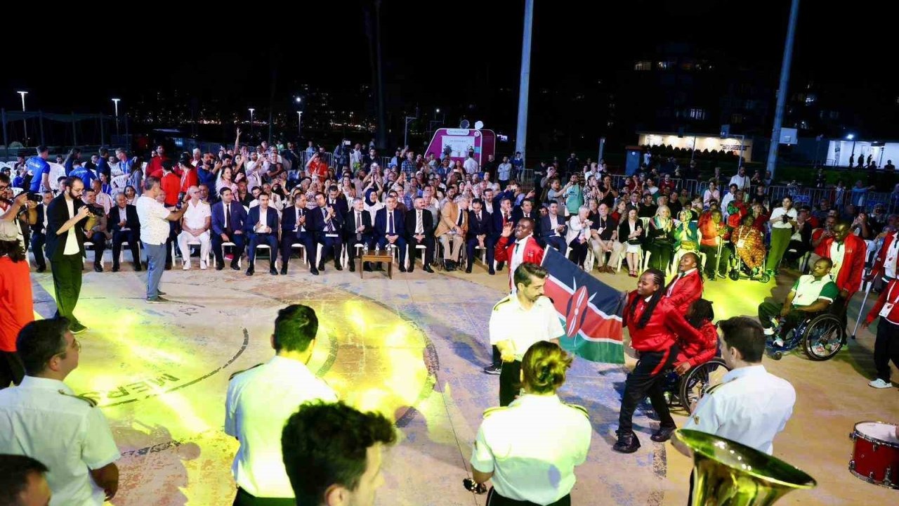 Dünya Bedensel Engelliler Plaj Oyunları’nın açılış töreni yapıldı