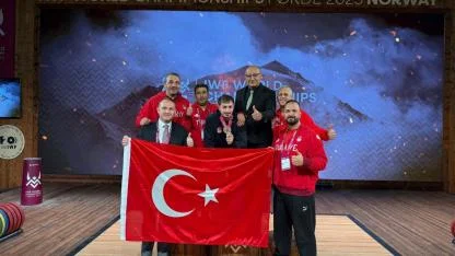 Dünya Şampiyonası’nda milli halterciler 2’si altın 5 madalya kazandı