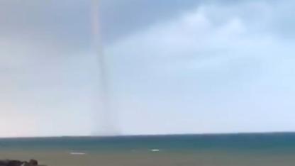 İskenderun Körfezi’nde oluşan hortum cep telefonu kamerasına yansıdı