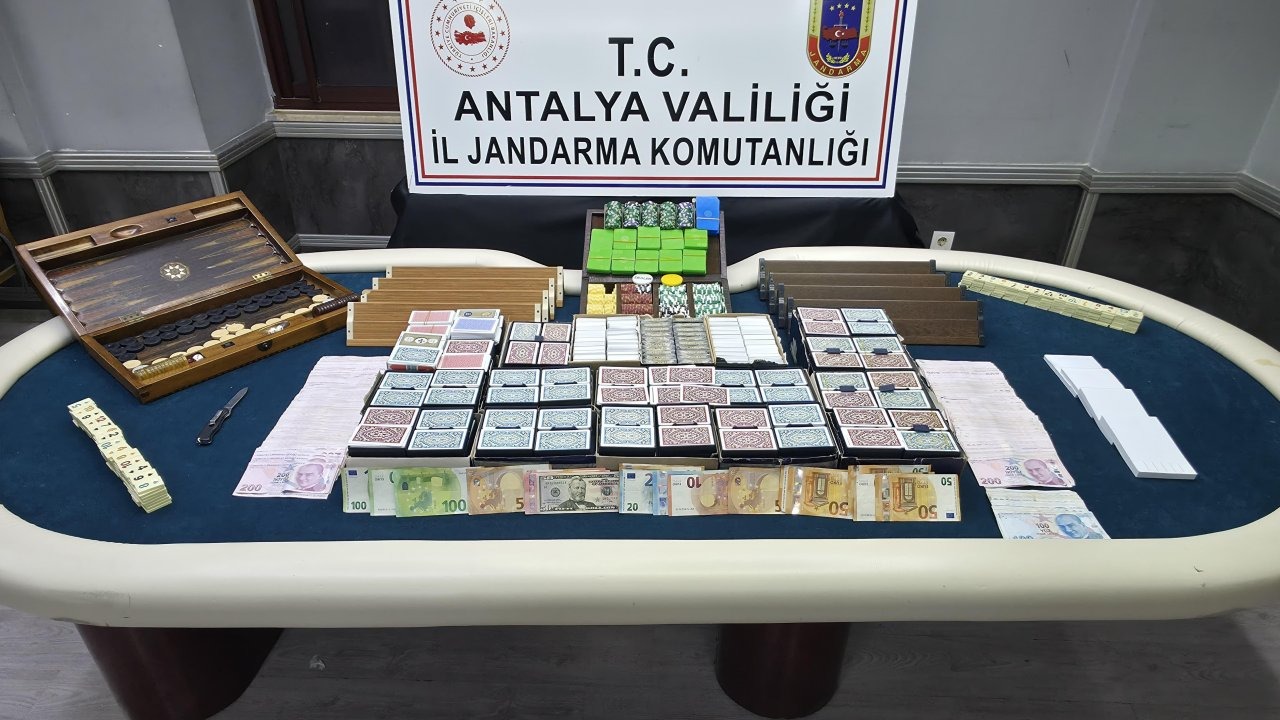 Manavgat&#039;ta yasa dışı kumar operasyonu