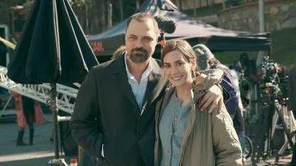 Melisa Sözen ve Ertan Saban’dan yeni dizi! “FER” başlıyor