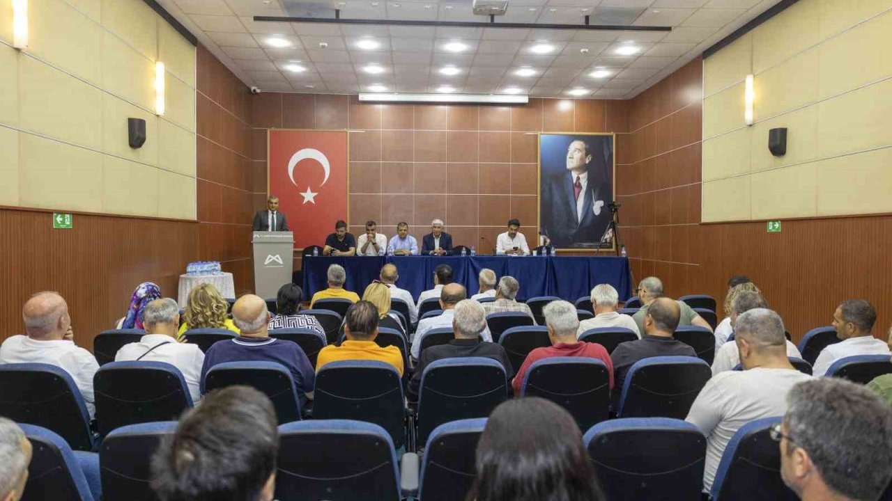 Mersin’de muhtarlarla istişare toplantısı düzenlendi