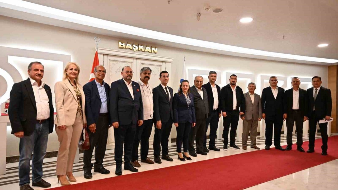 Özdemir: &quot;Muhtarlarımız yerel yönetimin en önemli paydaşları&quot;