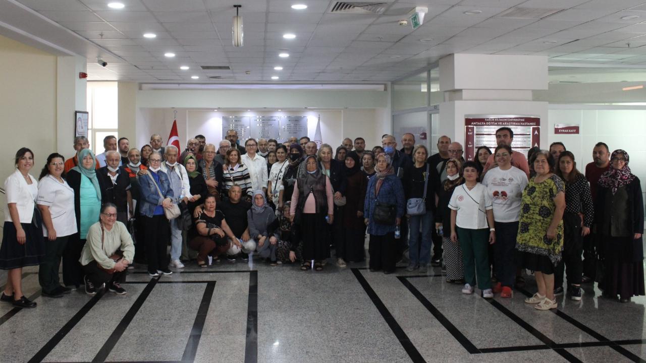 Periton Diyalizinde güncel yaklaşımlar Antalya’da masaya yatırıldı