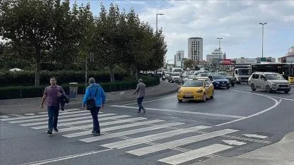 Slovakya’dan yayalara hız sınırı’