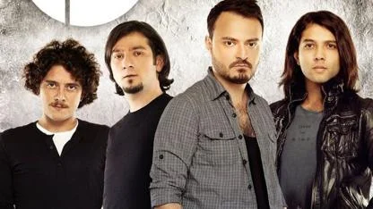 Türkiye’nin sevilen müzik gruplarından Seksendört, Antalya’da sahne alacak!