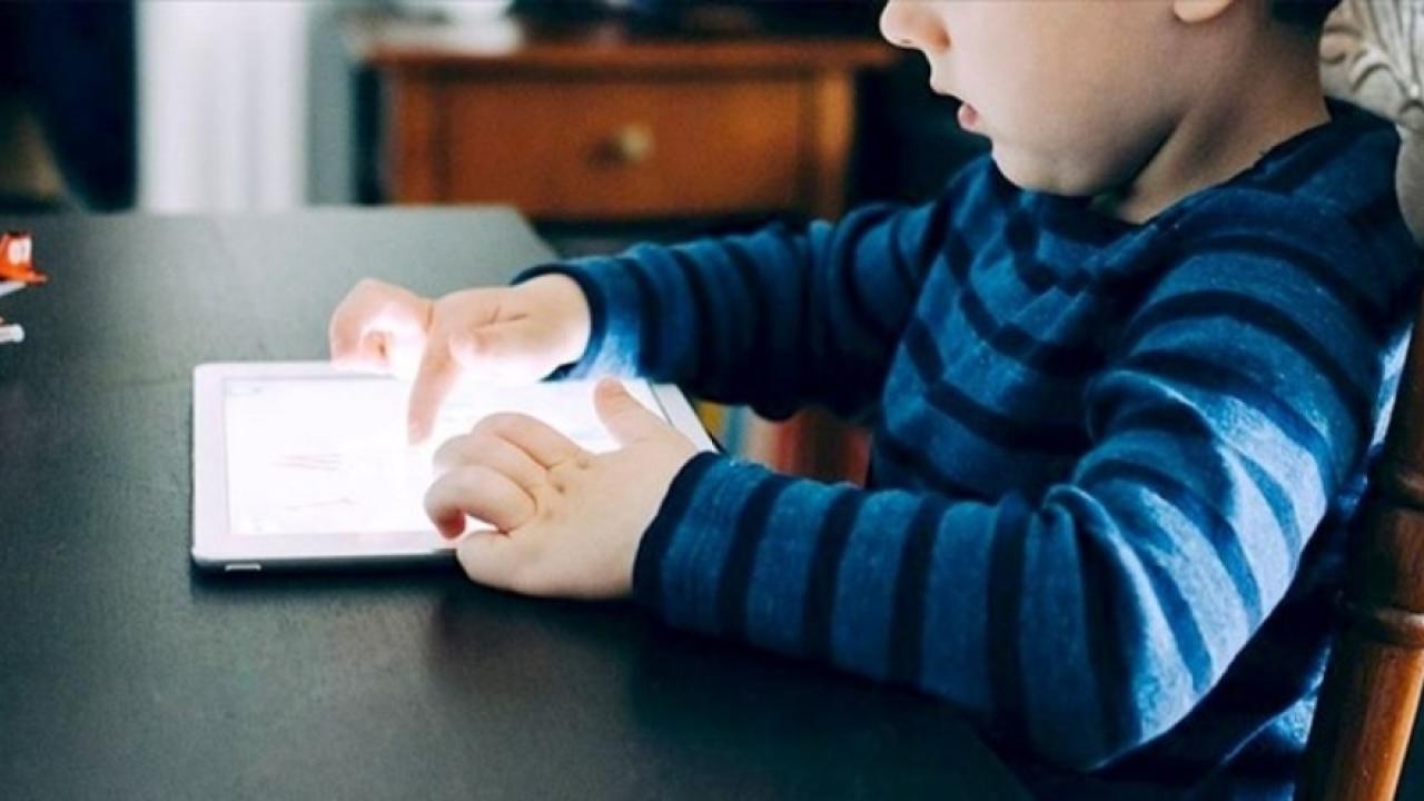 16 yaş altına sosyal medya yasağı geliyor!