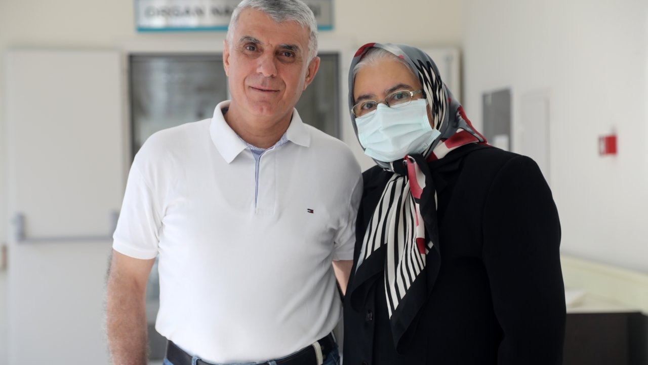 37 yıllık eşinin böbreğiyle yaşama tutundu: Ömrümün en özel hediyesini verdi