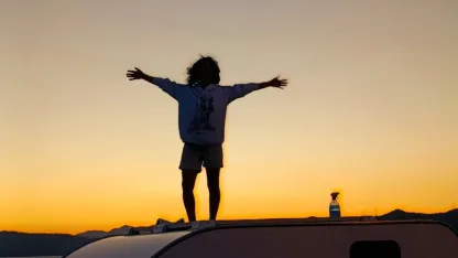 İstanbul’un yoğunluğundan bunalan aile, şehri terk edip doğada yaşamaya başladı